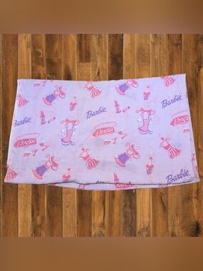 Vintage Barbie Twin Flat Sheet Y2K Pink Fashion Makeup Bedroom Decor 2002